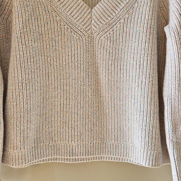 525 America Metallic Rainbow Vneckline Knit Fisherman Sweater Size Medium. - Picture 7 of 16